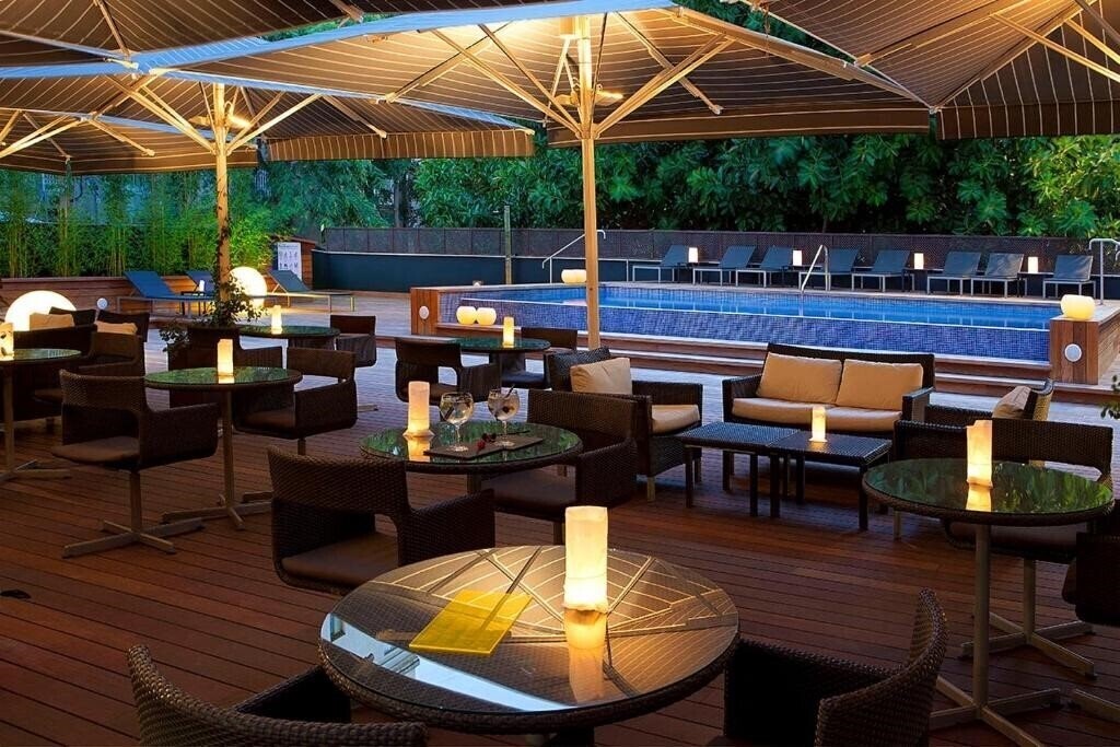 Отель H10 Itaca 4*