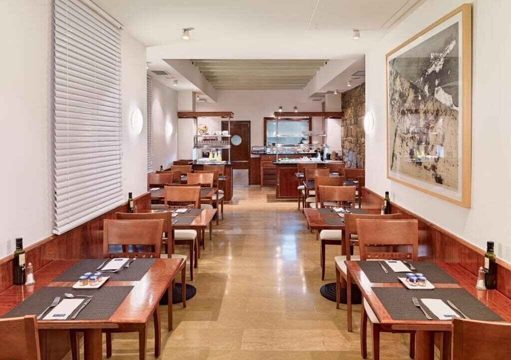 Изображение H10 Raco Del Pi 3*