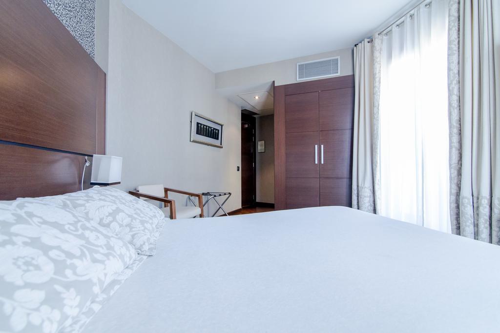 Фотография Barcelona Hotel Colonial 4*