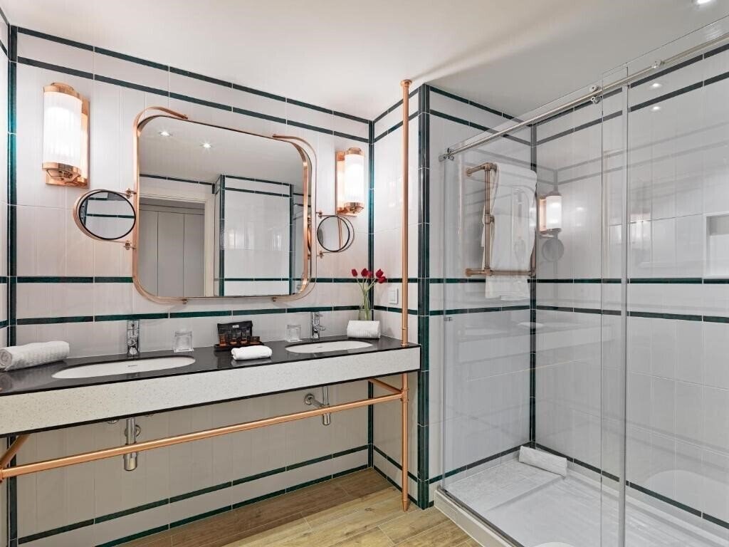 Фото H10 Cubik 4*