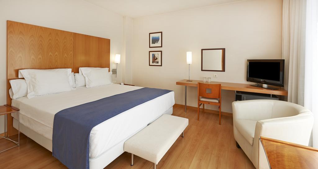 Отель Hesperia Del Mar 4*