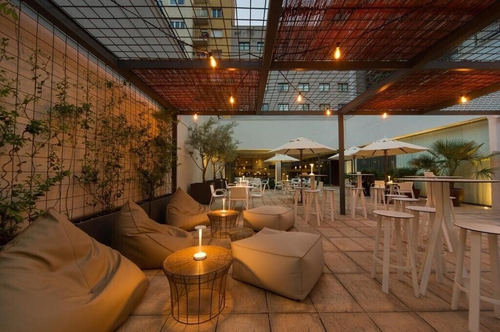 Отель Vilamari 4*