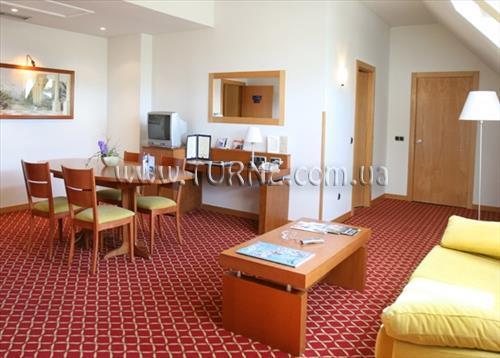 Изображение Tryp Leon 4*