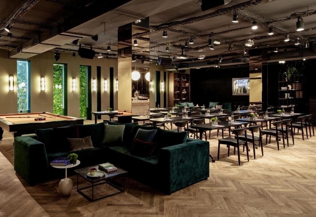 Изображение Sir Victor 5*