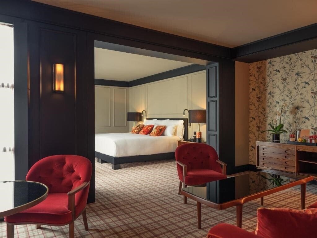 Отель The Wittmore 5*