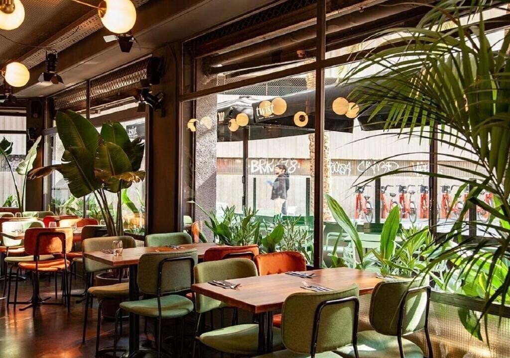 Изображение Sixties Ramblas 3*