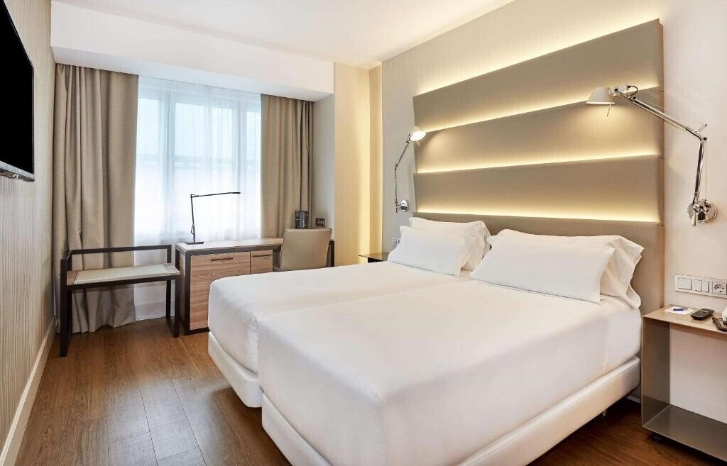 Картинка Nh Sants Barcelona 4*