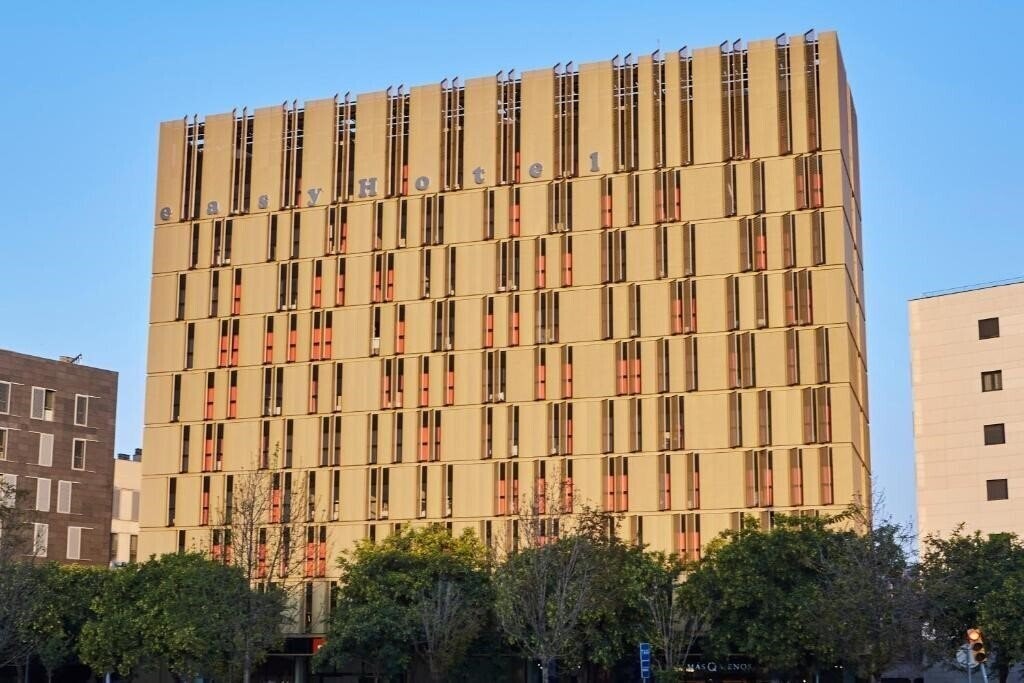 Фото Easyhotel Barcelona Fira 1*