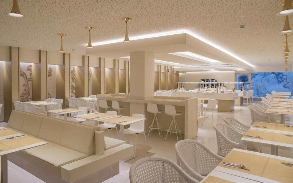 Картинка Lleo 3*