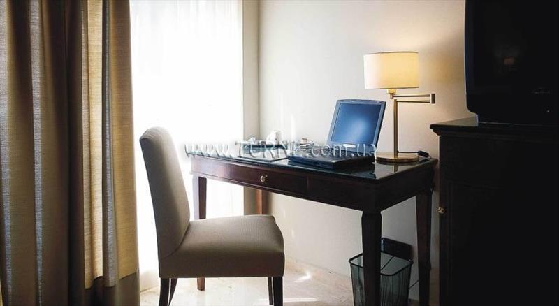 Фото Hotel Eurostars Mitre 3*