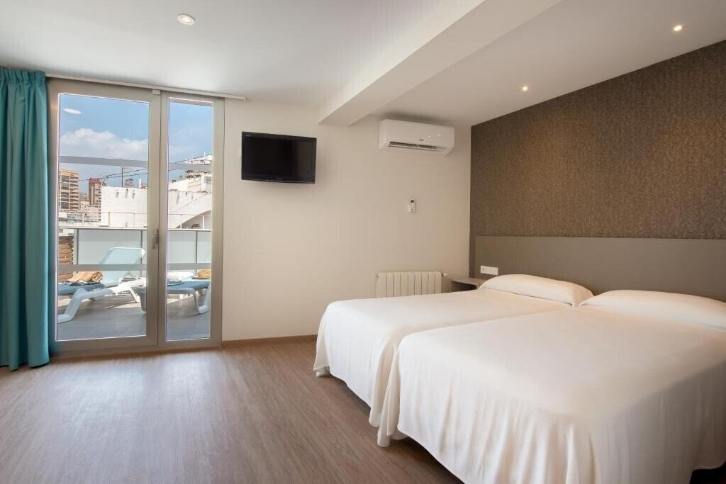 Фотография Estudios Benidorm 2*