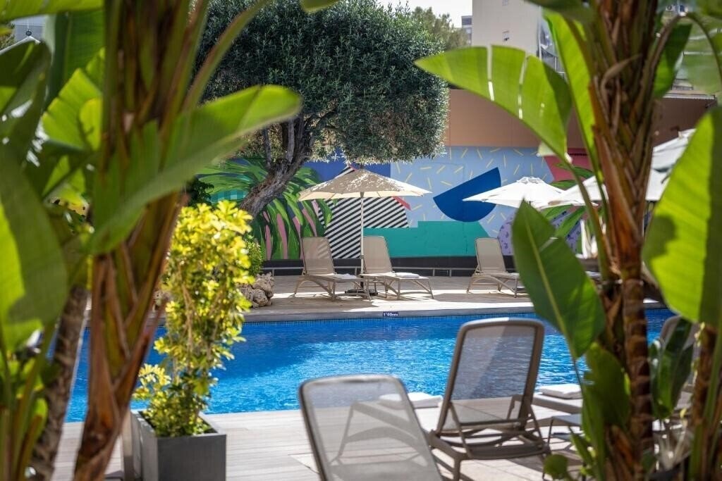 Отель Benidorm Plaza 4*