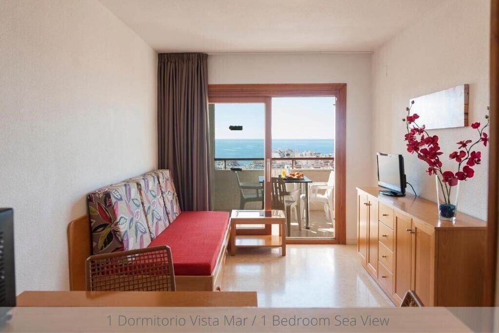 Картинка La Era Park 2*