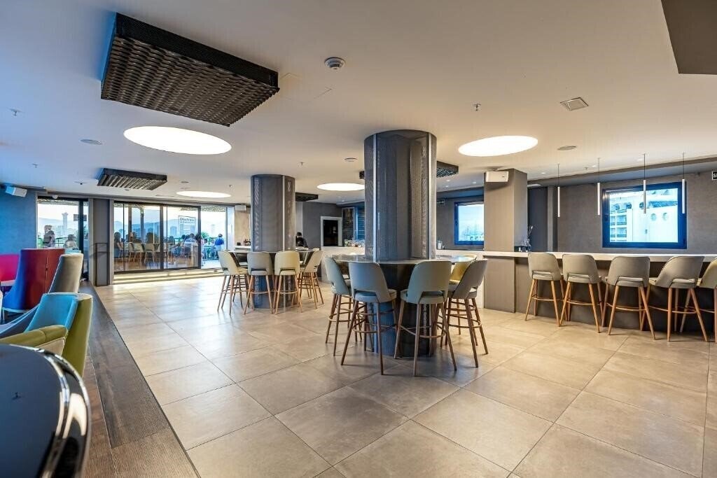 Фото Madeira Centro 4*