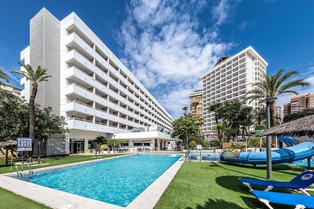 Отель Poseidon Resort 3*