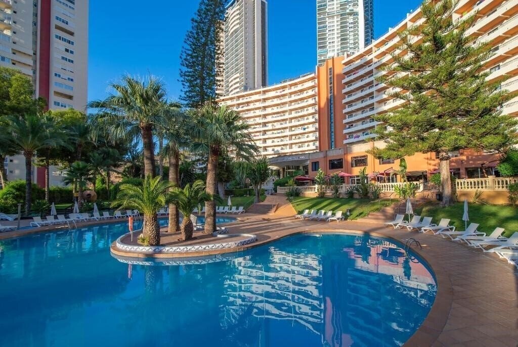 Отель Benidorm East By Pierre & Vacances 4*