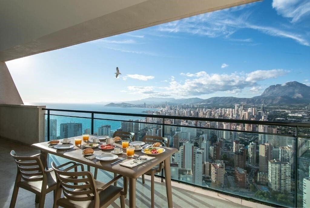 Фото P&V Benidorm Horizon 3*