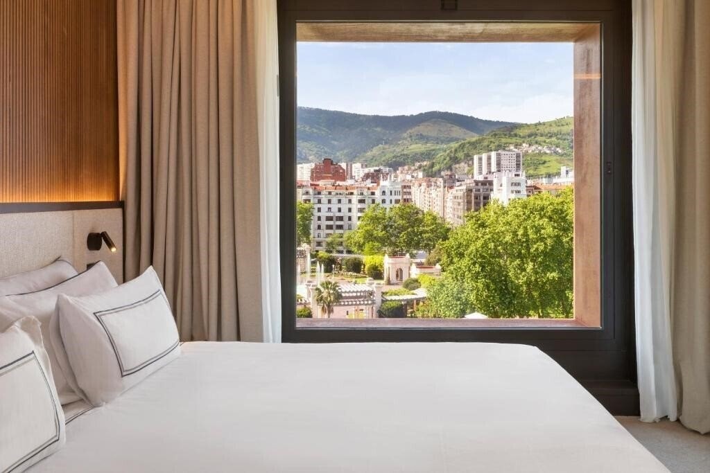 Фотография Melia Bilbao 5*