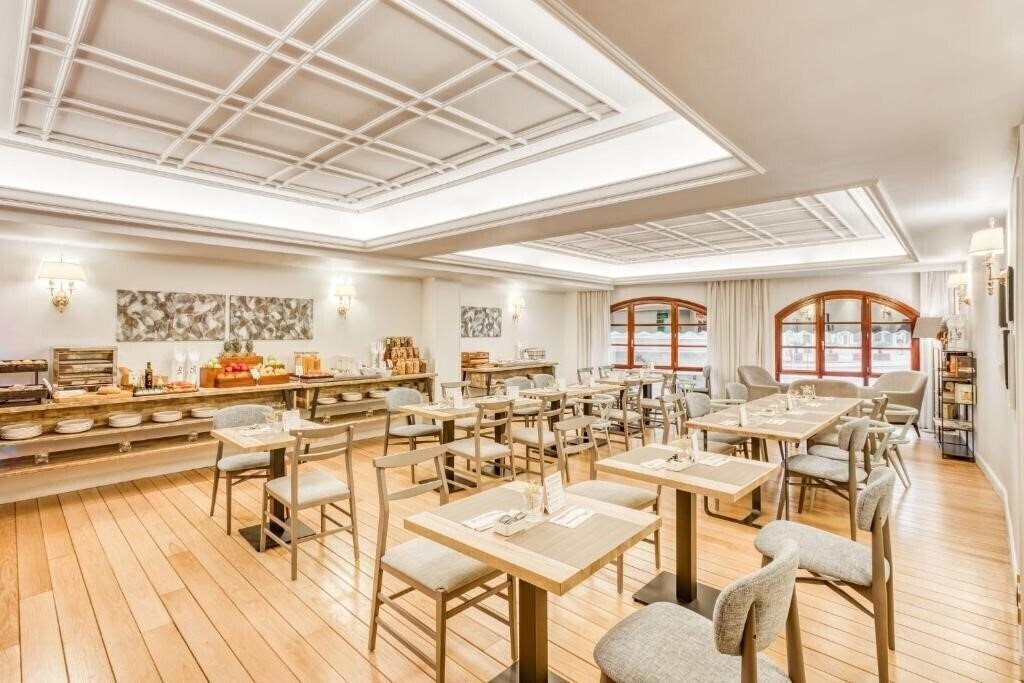 Фотография Hotel Arenal Bilbao 3*