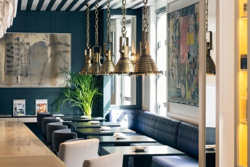 Отель Mercure Bilbao Jardines De Albia 4*