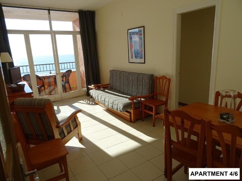 Изображение Elvira Apartamentos 3*