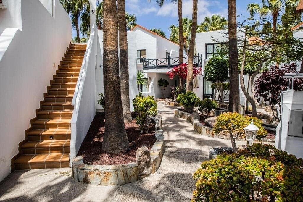 Фото Bahia Calma Beach 3*