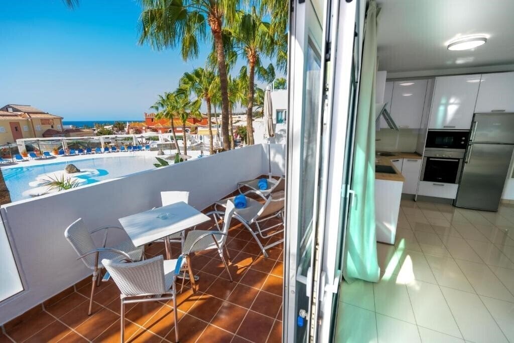 Фотография Bahia Calma Beach 3*