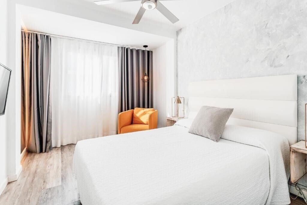 Фотография Bristol Sunset Beach 3*