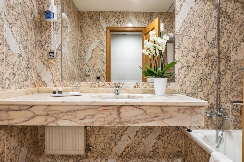 Фотография Hotel Exe Area Central 3*