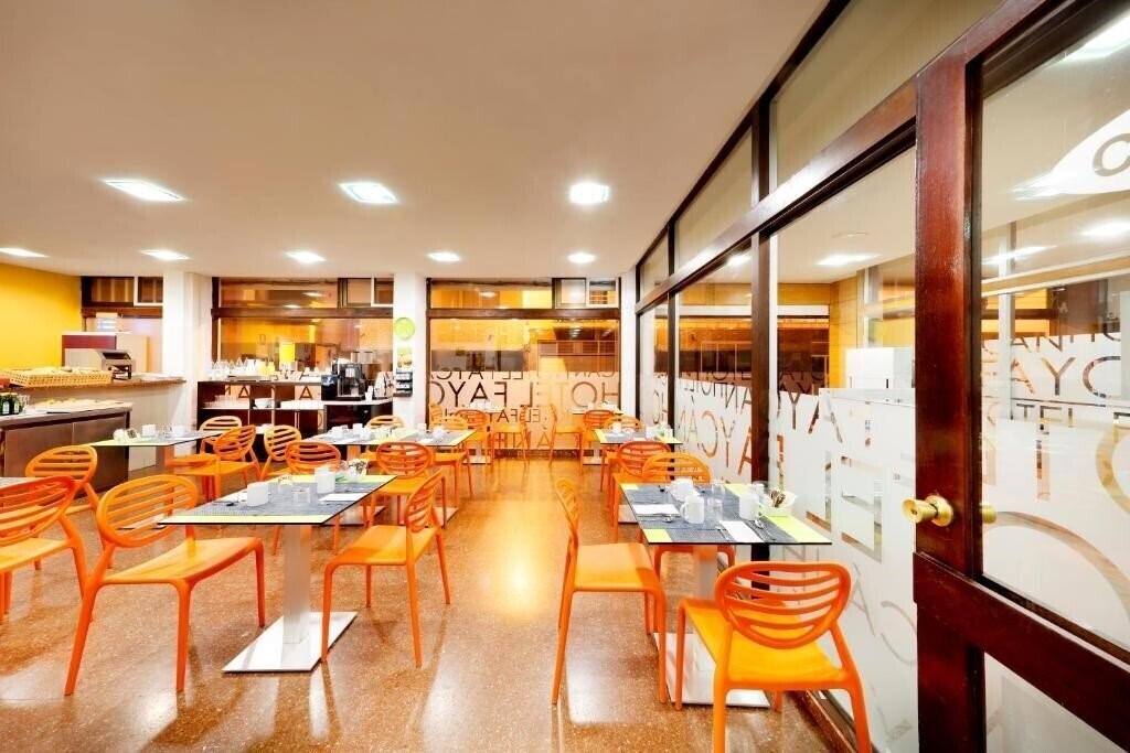 Изображение Faycan 3*