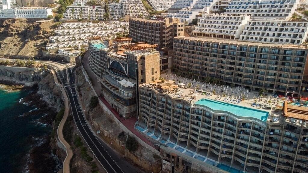 Отель Gloria Palace Amadores Thalasso & Hotel 4*