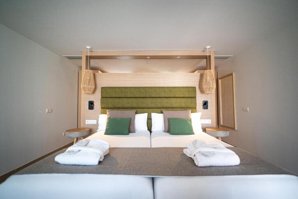 Фото Miraflor Suites Bungalows (ex. Miraflor Park Bungalows) 3*