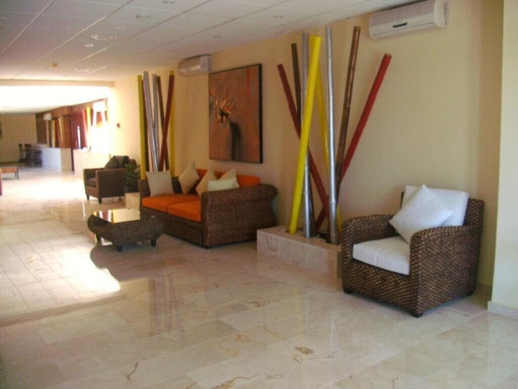 Отель Rebecca Park 2*