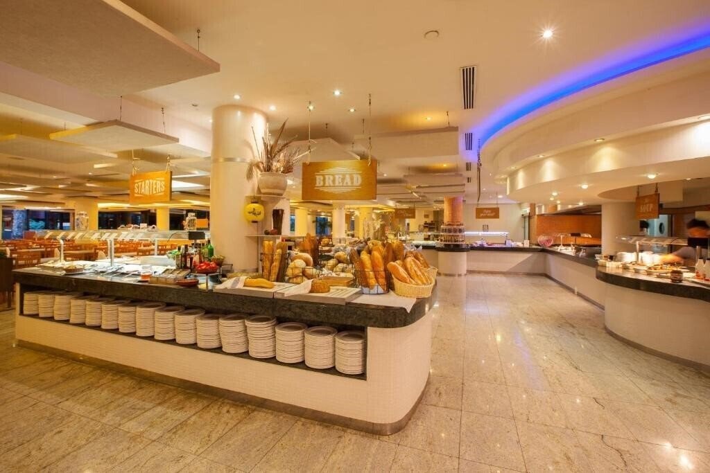 Картинка Grupotel Tres Vidas 2*