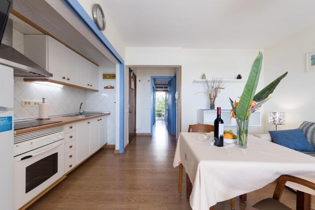 Фотография Apartamentos El Paseo 3*