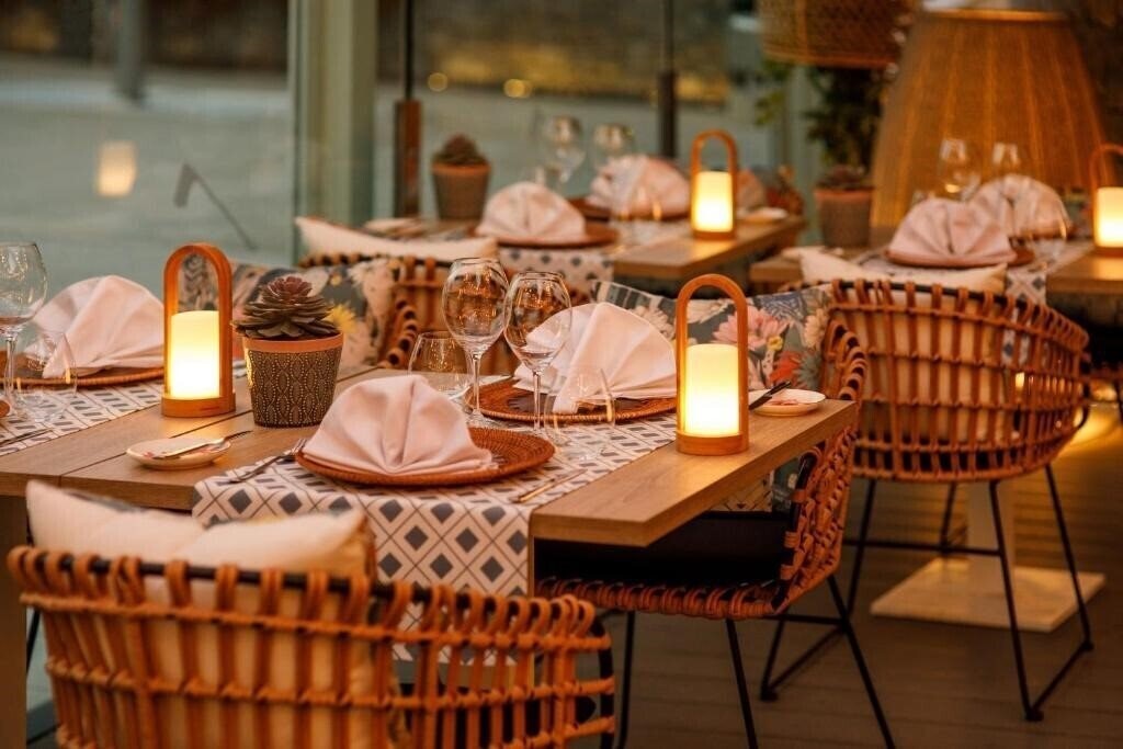 Изображение Santa Monica Suites 4*