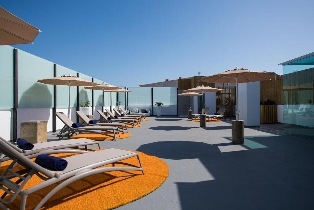 Отель HC Luxe 3*