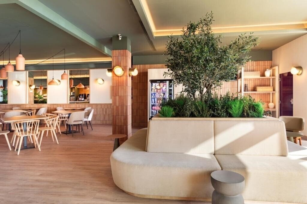 Изображение B&B Hotel Granada 2*