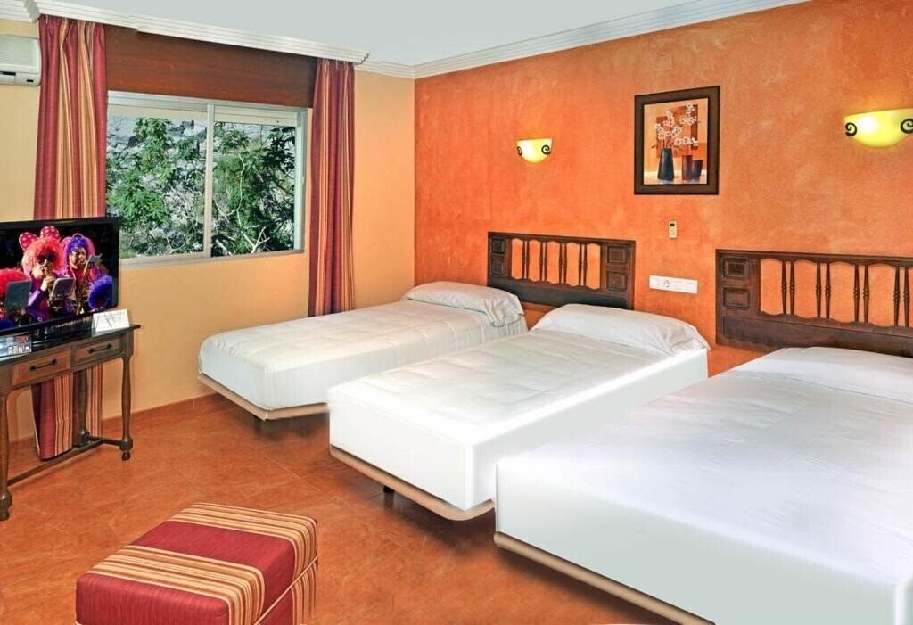 Фото Arrayanes Playa 3*