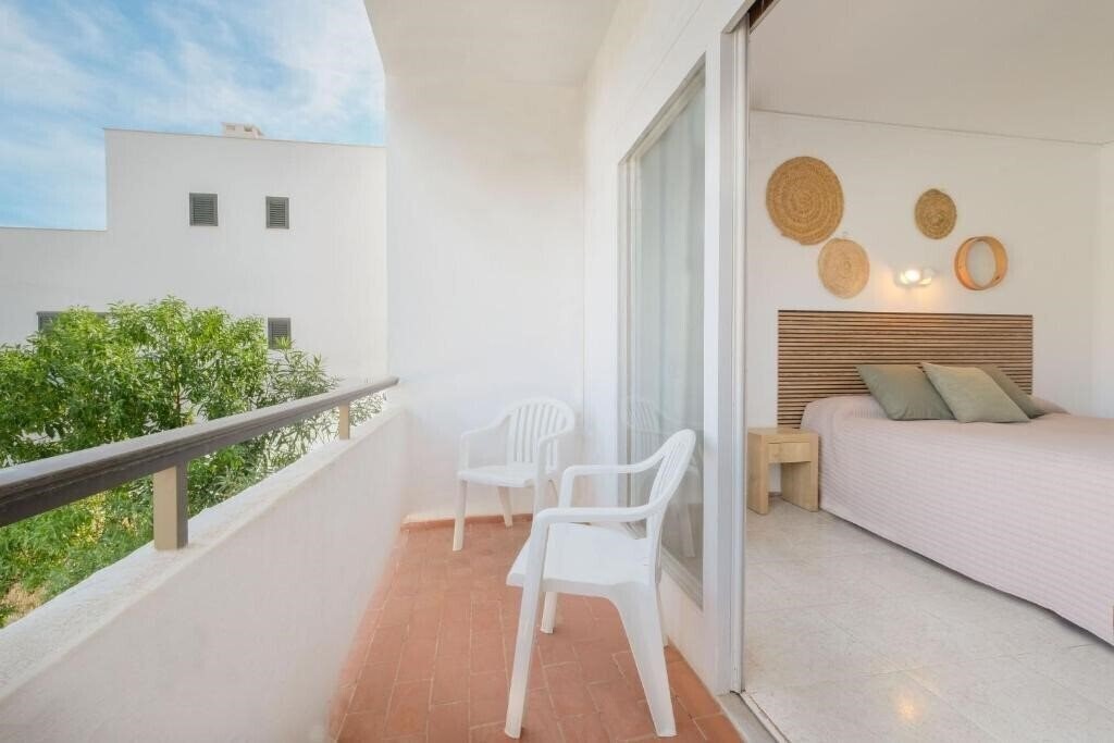 Фото Azuline Mediterraneo 2*