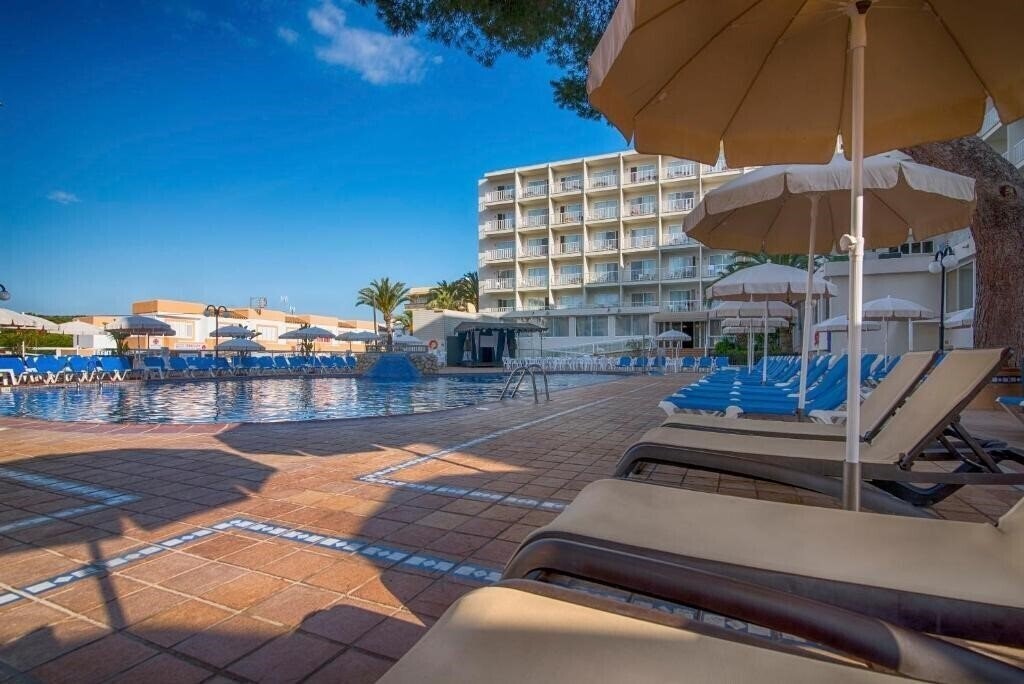 Изображение Azuline Coral Beach 1*