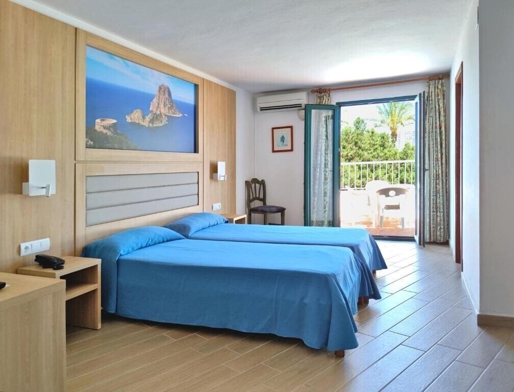 Фото Ses Savines 2*