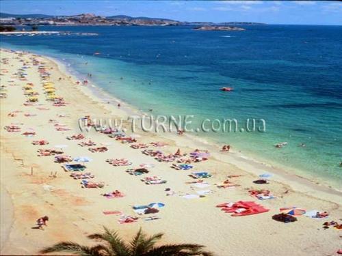 Отель Dausol 3*