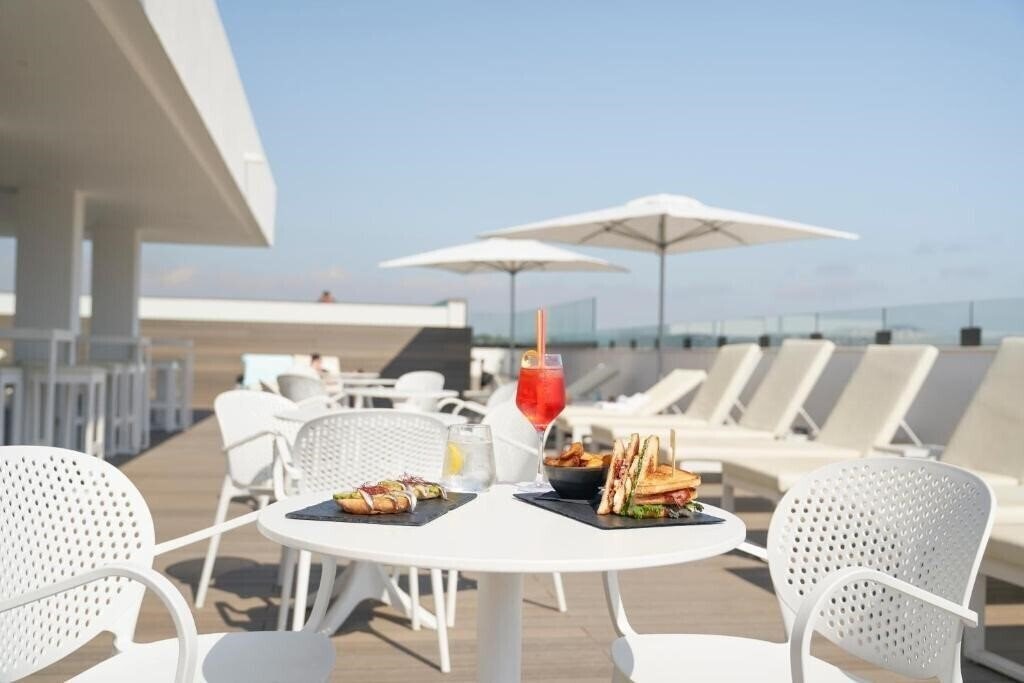 Картинка El Puerto Apt 2*