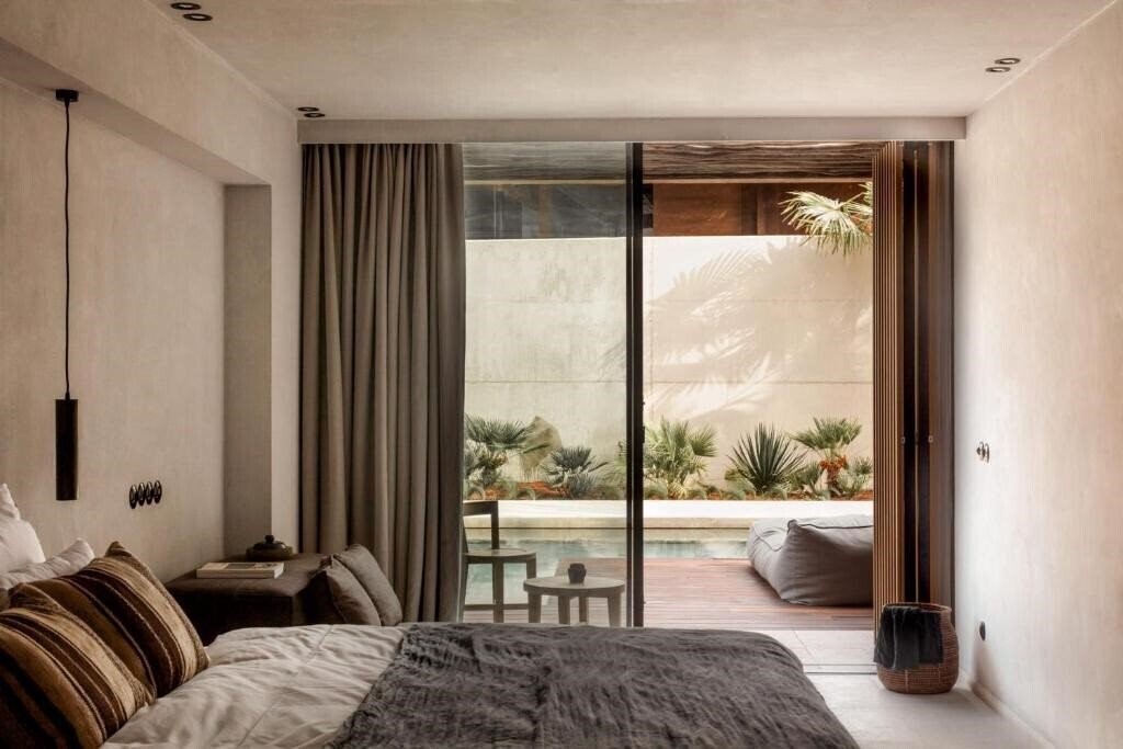 Изображение Oku Ibiza (ex. Casa Cook Ibiza) 5*