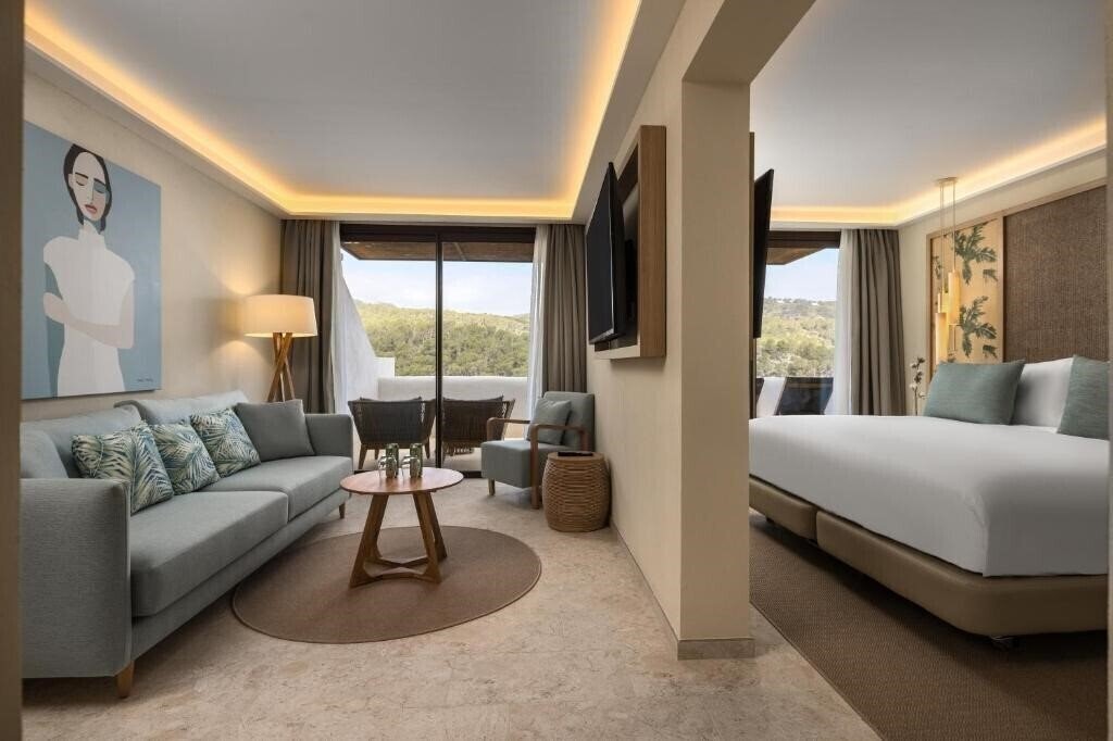 Картинка The Club Cala San Miguel Hotel Ibiza, Curio Collection by Hilton 5*