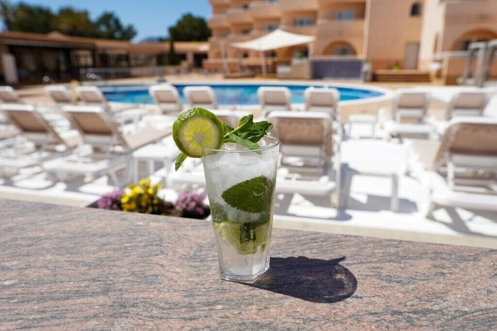 Изображение Rosamar Ibiza Hotel 3*