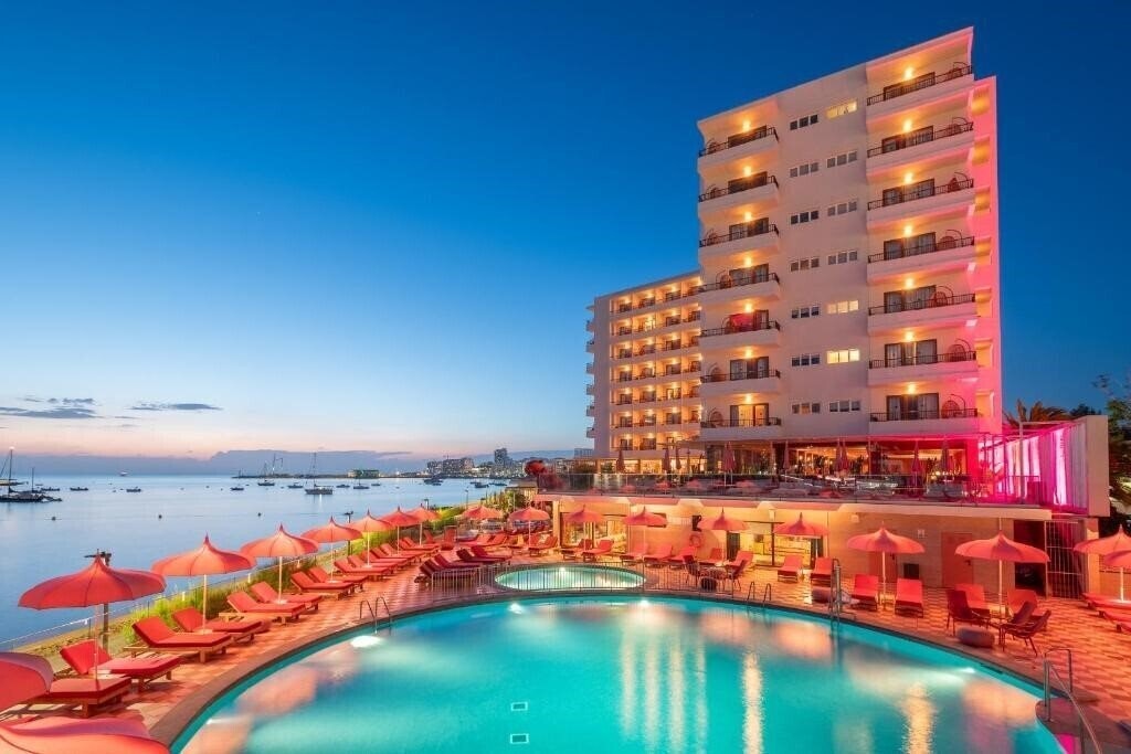 Отель NYX Hotel Ibiza - Adults Only 4*