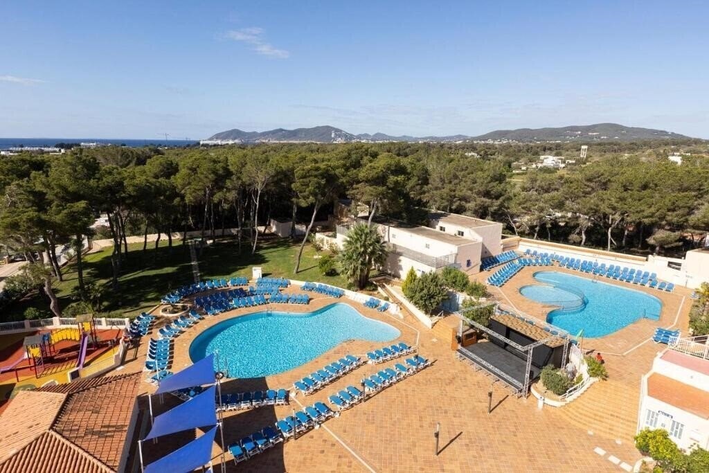 Отель Invisa Ereso Hotel 3*