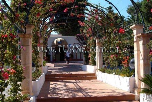 Изображение Es Talaial Aparthotel 3*